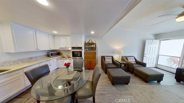 13721 Alderwood Lane 28 E M3, Seal Beach, CA 90740