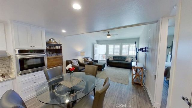 13721 Alderwood Lane 28 E M3, Seal Beach, CA 90740