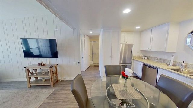 13721 Alderwood Lane 28 E M3, Seal Beach, CA 90740