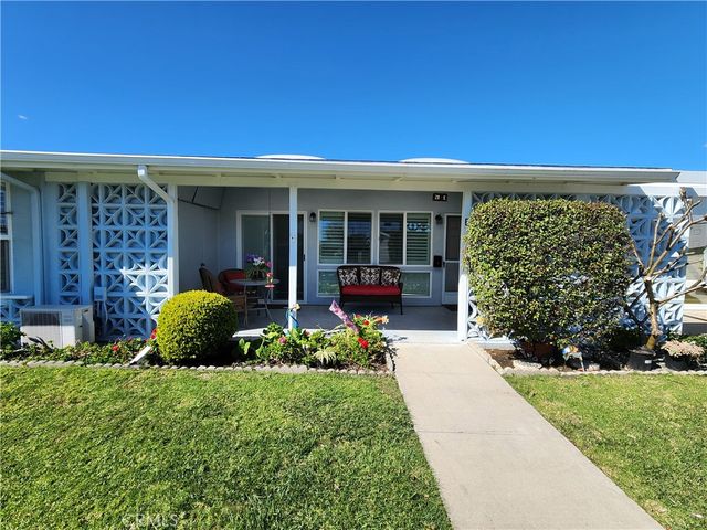 13721 Alderwood Lane 28 E M3, Seal Beach, CA 90740