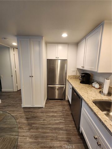 13721 Alderwood Lane 28 E M3, Seal Beach, CA 90740