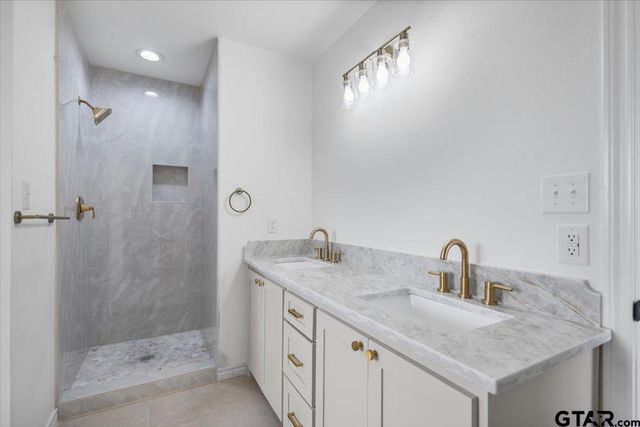 15522 FM 849, Lindale, TX 75771