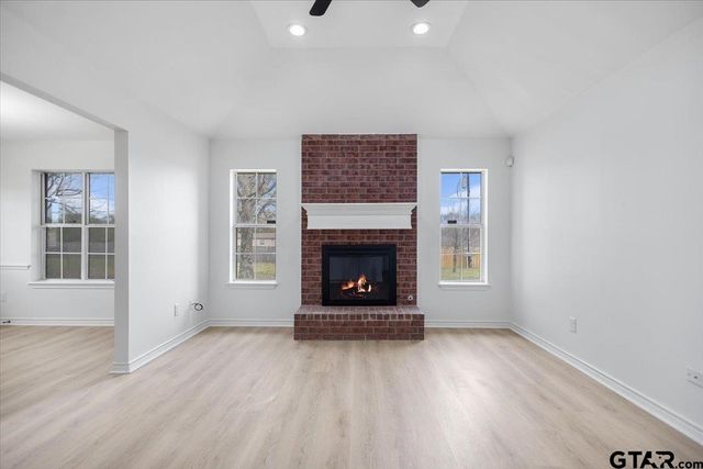 15522 FM 849, Lindale, TX 75771