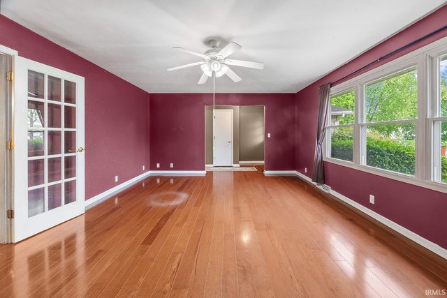 907 Woodmere Drive, Lafayette, IN 47905