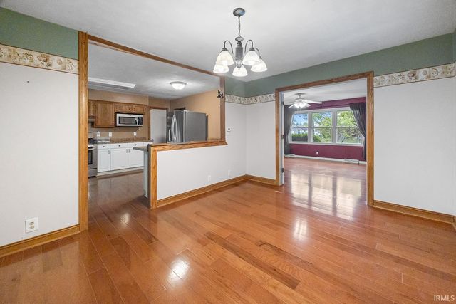 907 Woodmere Drive, Lafayette, IN 47905