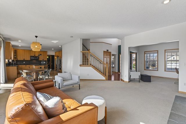 9465 Glacier Road, Minnetrista, MN 55375