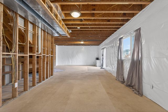 9465 Glacier Road, Minnetrista, MN 55375