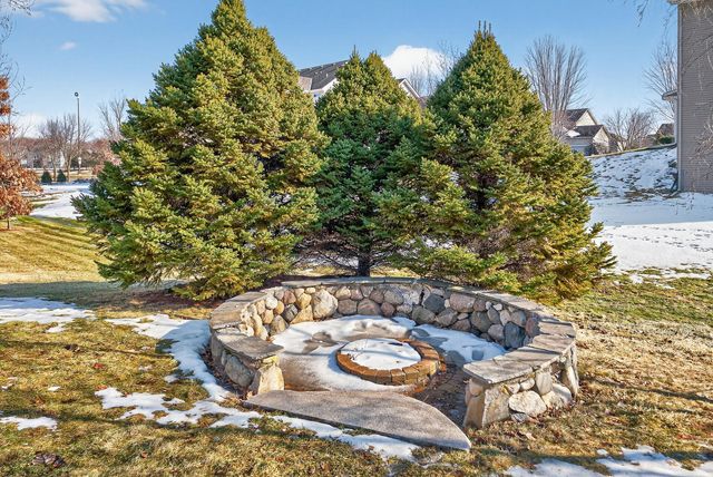 9465 Glacier Road, Minnetrista, MN 55375