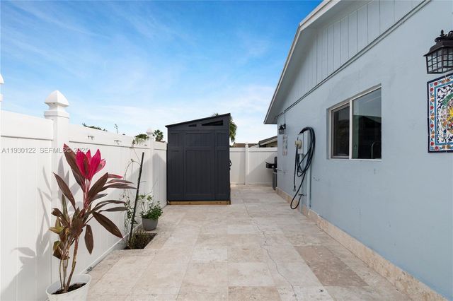 5546 S Lakewood Cir S C, Margate, FL 33063