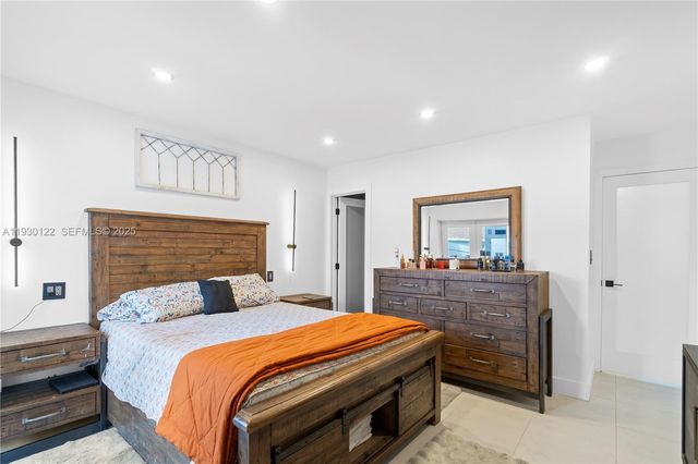 5546 S Lakewood Cir S C, Margate, FL 33063