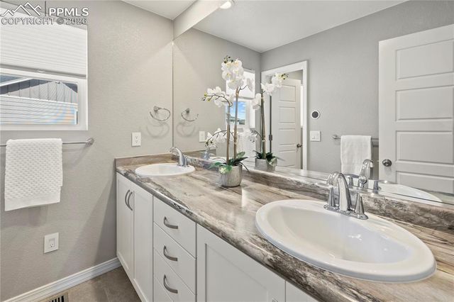 8566 Crooked Branch Lane, Colorado Springs, CO 80927