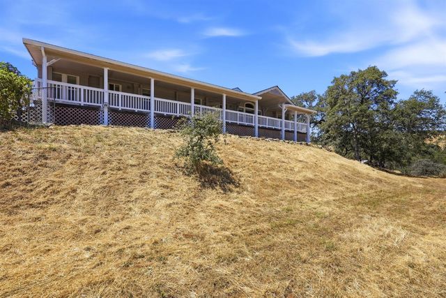 6651 Gallagher Rd, Pilot Hill, CA 95664