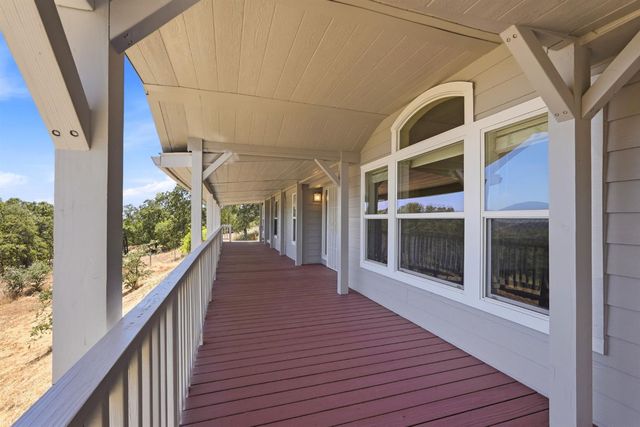 6651 Gallagher Rd, Pilot Hill, CA 95664