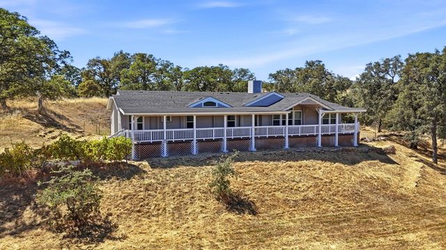 6651 Gallagher Rd, Pilot Hill, CA 95664