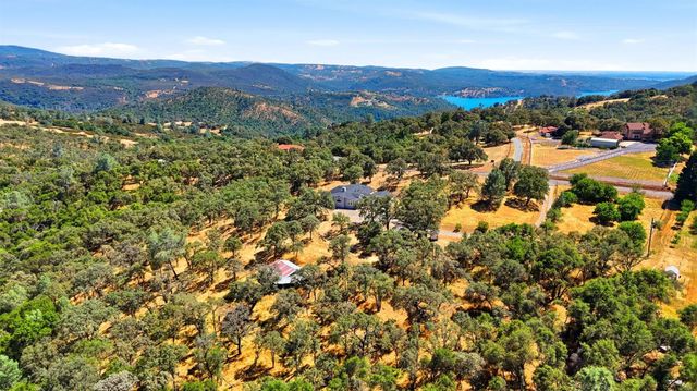 6651 Gallagher Rd, Pilot Hill, CA 95664