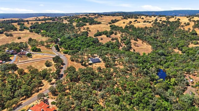 6651 Gallagher Rd, Pilot Hill, CA 95664