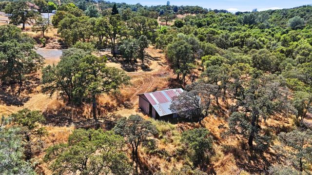 6651 Gallagher Rd, Pilot Hill, CA 95664