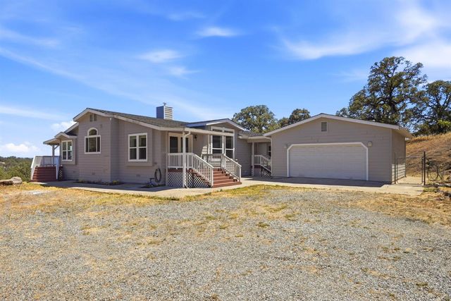 6651 Gallagher Rd, Pilot Hill, CA 95664