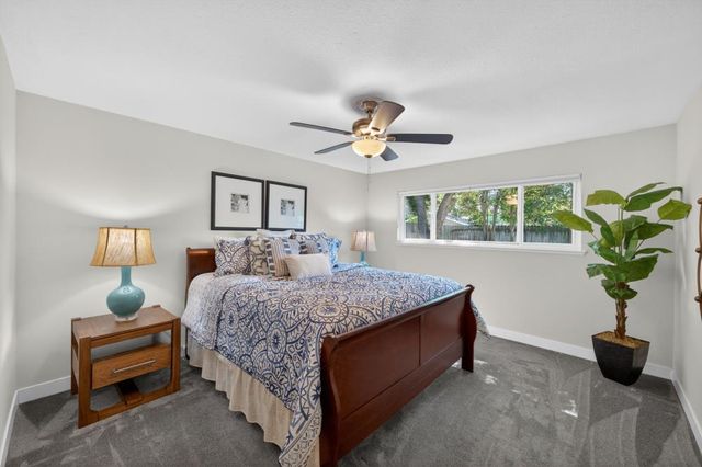 6742 Park Riviera Way, Sacramento, CA 95831