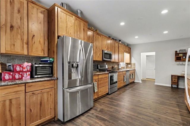 9150 W Banks Mill Road, Winston, GA 30187