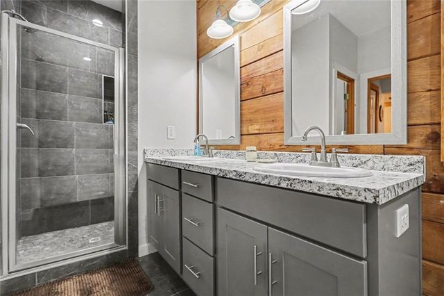 9150 W Banks Mill Road, Winston, GA 30187