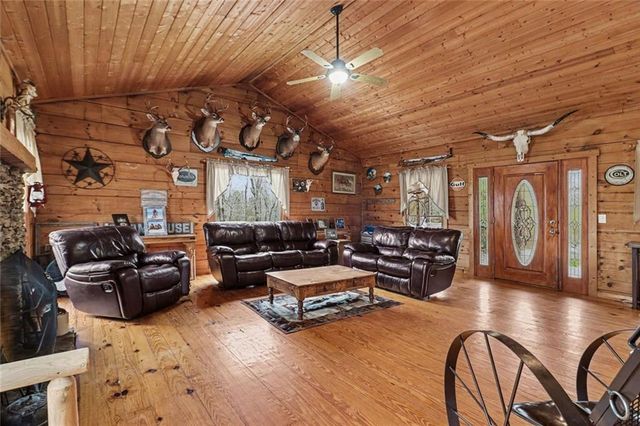 9150 W Banks Mill Road, Winston, GA 30187