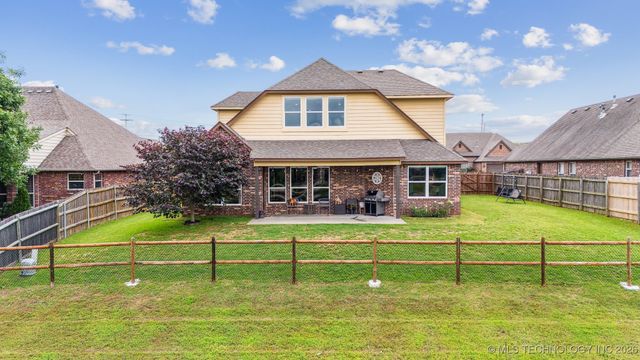 9508 N 96th East Place, Owasso, OK 74055