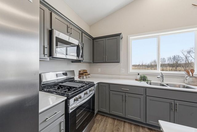 1131 Dorthy Lane, Elko New Market, MN 55054