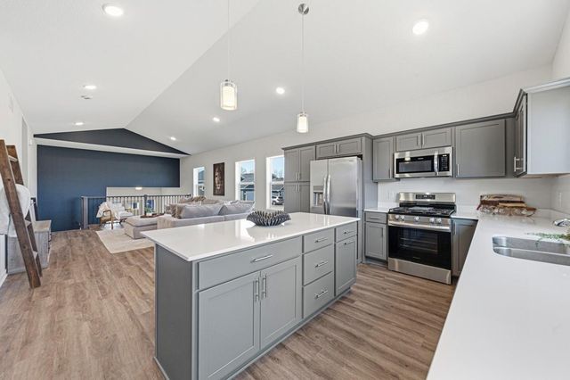 1131 Dorthy Lane, Elko New Market, MN 55054