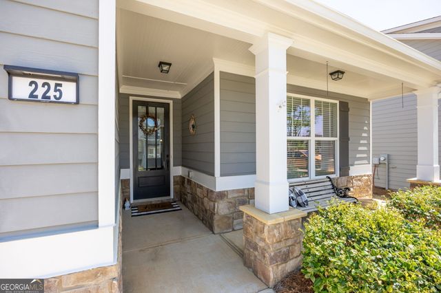 225 Rosemary Landing, Dallas, GA 30132