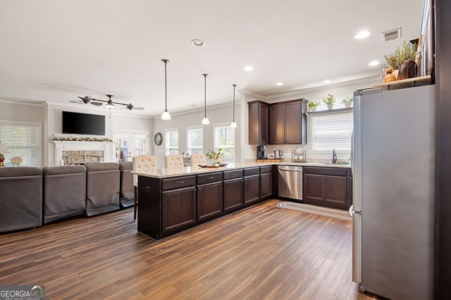 225 Rosemary Landing, Dallas, GA 30132