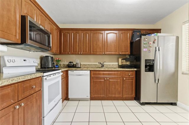 16211 Saddle Club Road 102, Weston, FL 33326