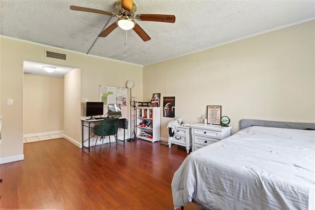 16211 Saddle Club Road 102, Weston, FL 33326