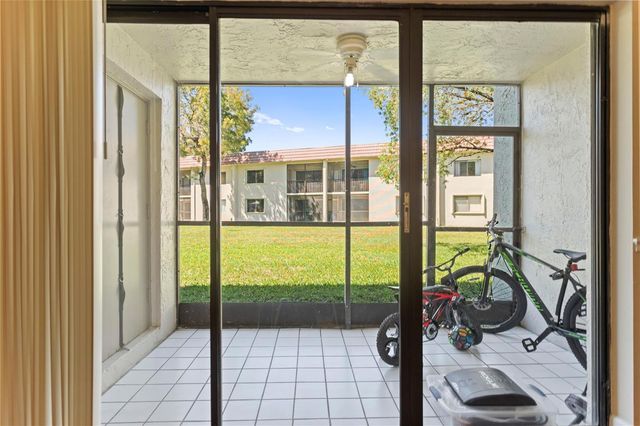 16211 Saddle Club Road 102, Weston, FL 33326
