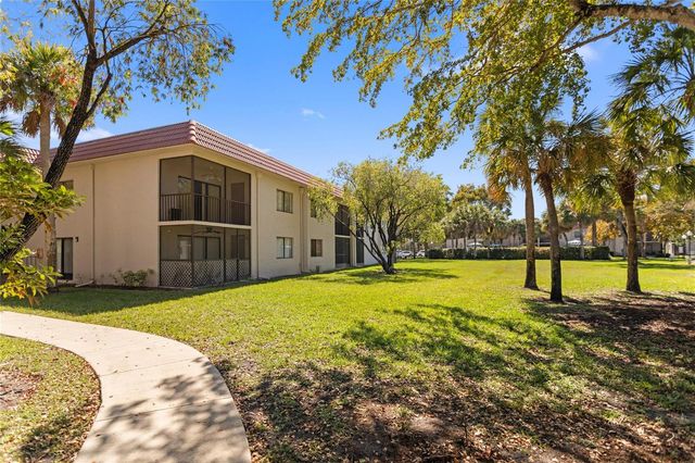 16211 Saddle Club Road 102, Weston, FL 33326