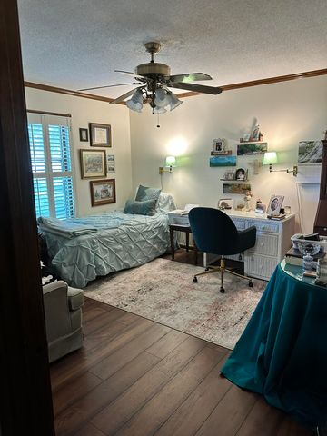 5 Garrison Circle, Sumter, SC 29154