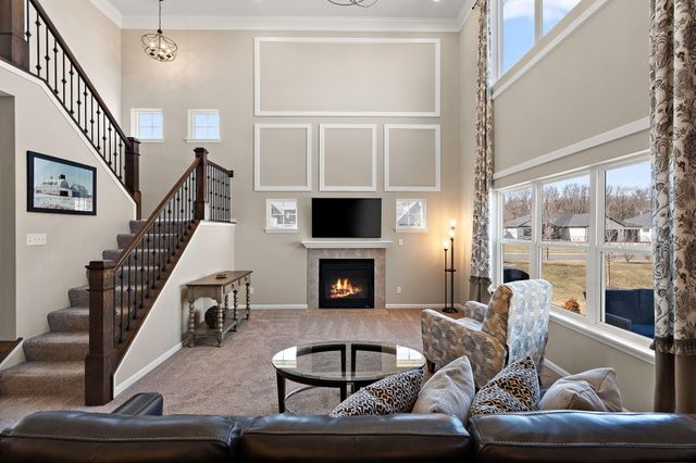 508 E 119th Place, Crown Point, IN 46307