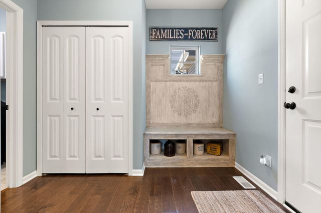 508 E 119th Place, Crown Point, IN 46307