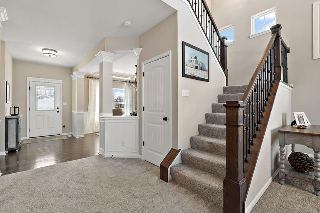 508 E 119th Place, Crown Point, IN 46307