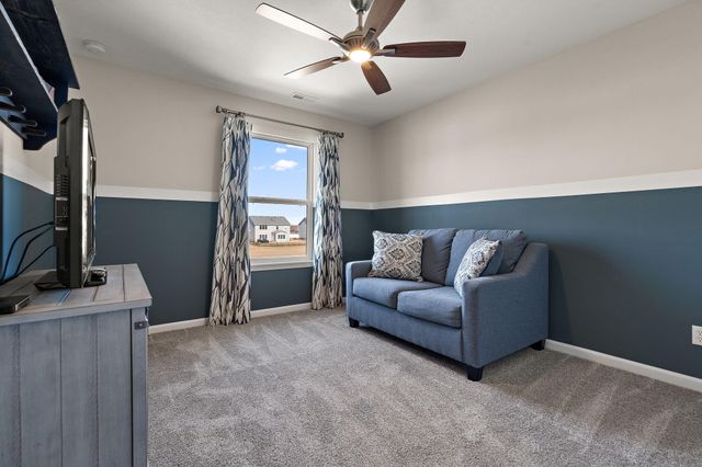 508 E 119th Place, Crown Point, IN 46307