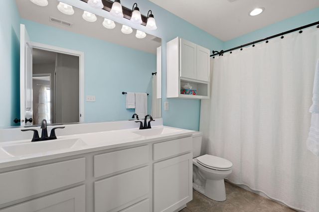 508 E 119th Place, Crown Point, IN 46307