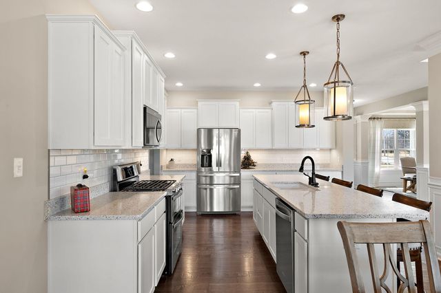 508 E 119th Place, Crown Point, IN 46307