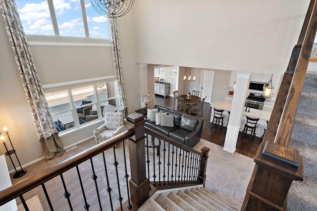 508 E 119th Place, Crown Point, IN 46307