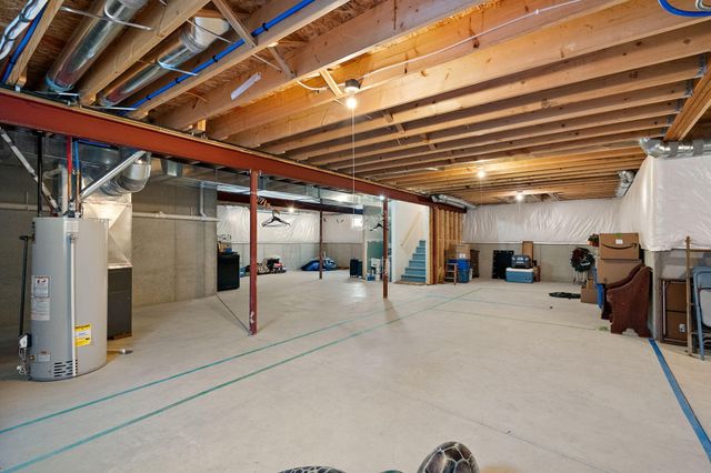 508 E 119th Place, Crown Point, IN 46307