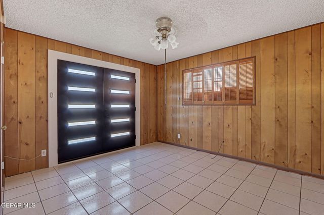 1304 Honeysuckle Drive, El Paso, TX 79925