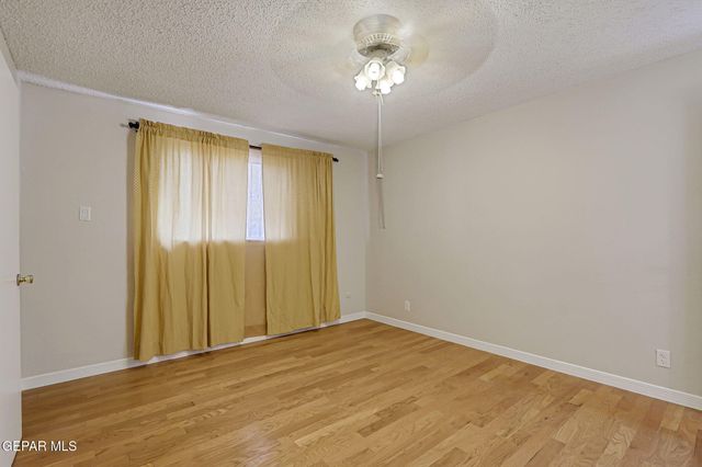 1304 Honeysuckle Drive, El Paso, TX 79925