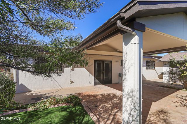 1304 Honeysuckle Drive, El Paso, TX 79925