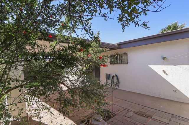 1304 Honeysuckle Drive, El Paso, TX 79925