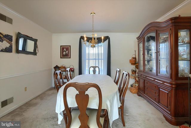 17 ARGALI LN, Mechanicsburg, PA 17055