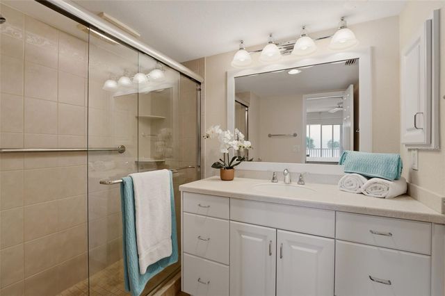 1150 TARPON CENTER DRIVE 3D, Venice, FL 34285